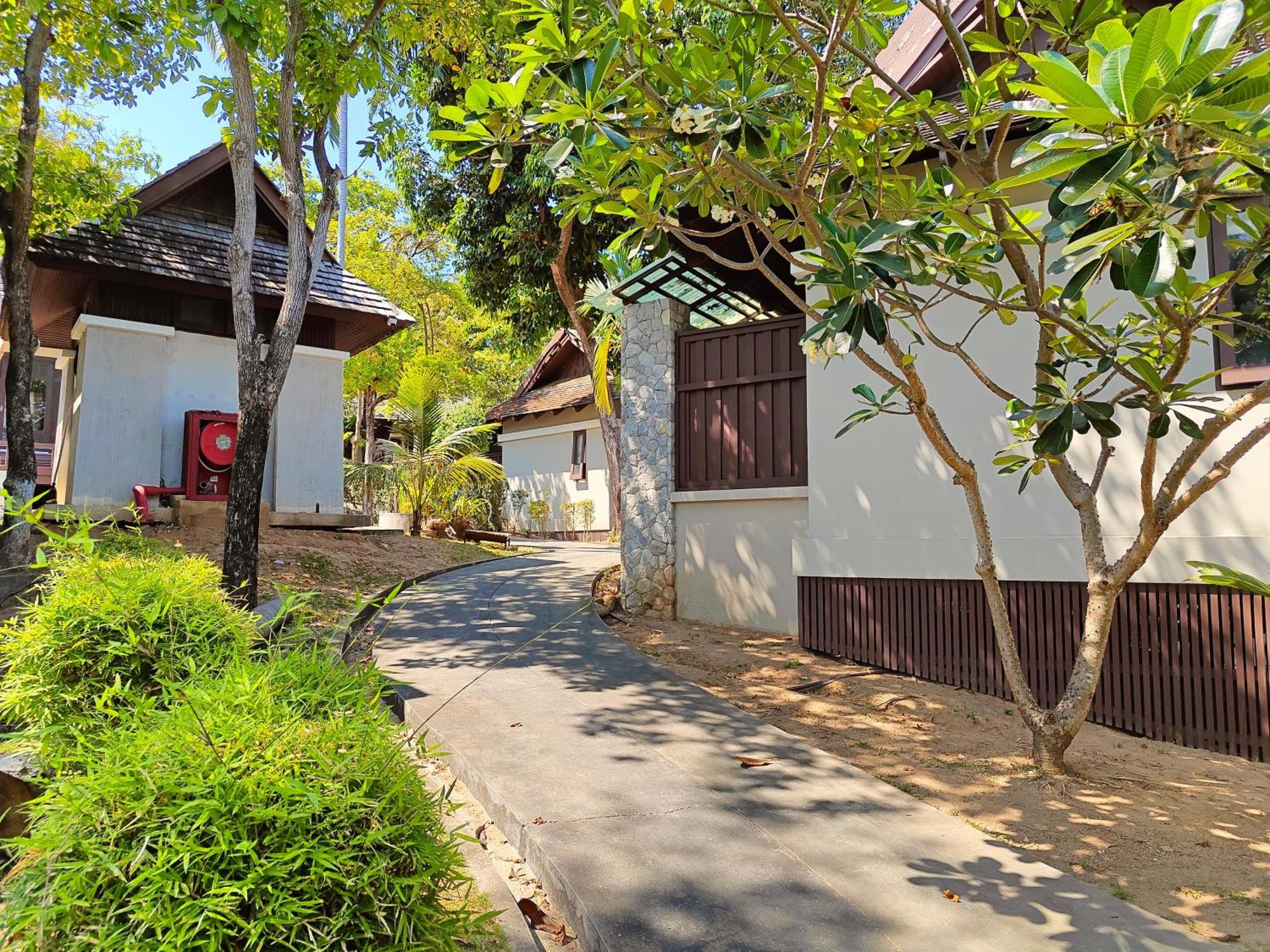 Bhundhari Resort & Villas Samui Csaveng-part Kültér fotó